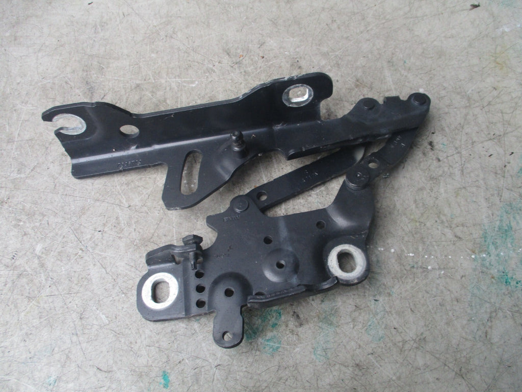 2008 MERCEDES 3 SERIES F30 FRONT BOTH BONNET HINGES 139896 10
