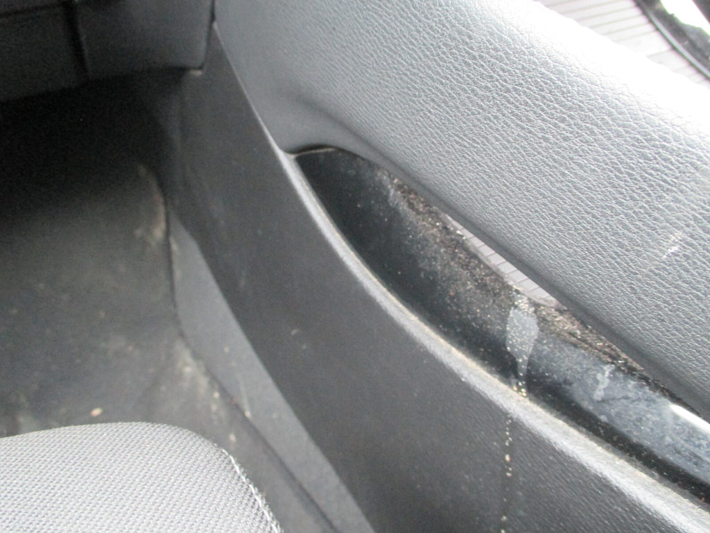 BMW X1 2018 F48 X DRIVE BARE CENTRE CONSOLE WITH VENTS