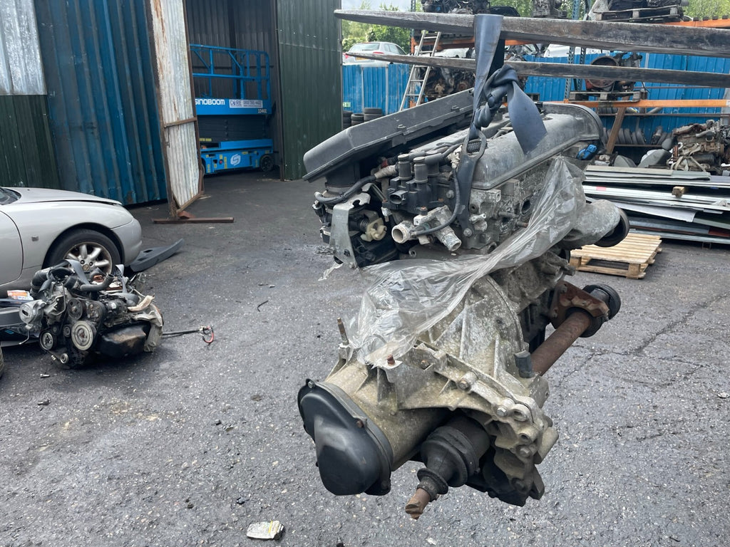 2004 FORD FIESTA MK6 1.25 PETROL ENGINE COMPLETE WITH GEARBOX DHF