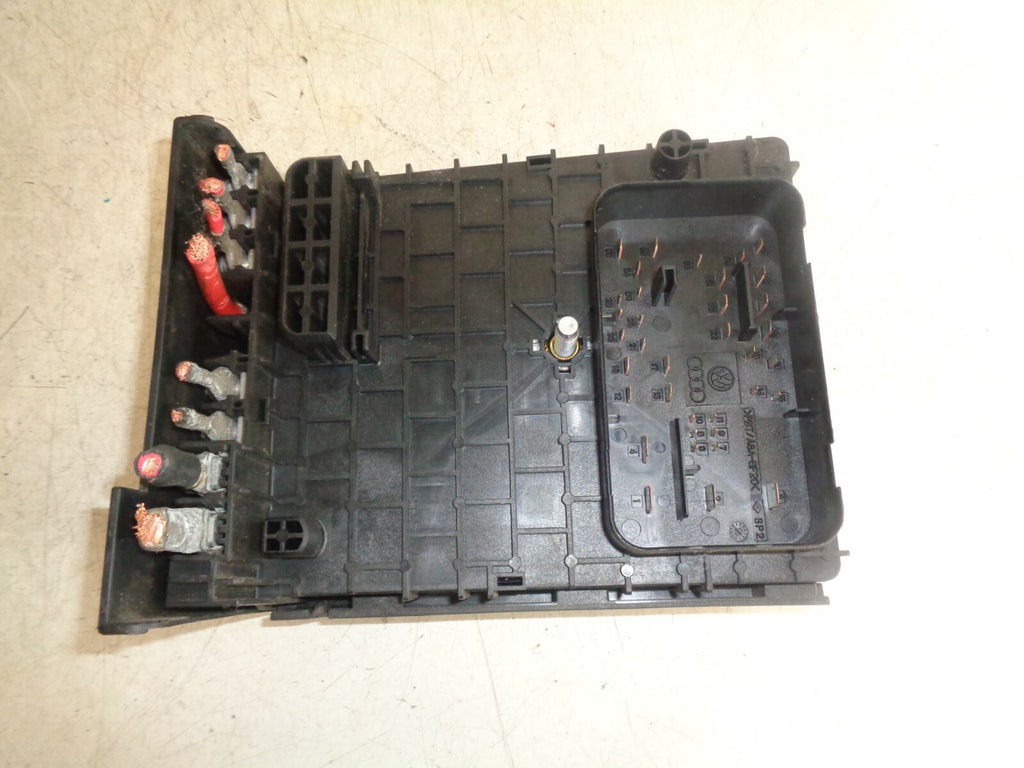 VW VOLKSWAGEN PASSAT B6 2007 ENGINE CONTROL FUSE BOX RELAY 3C0937125