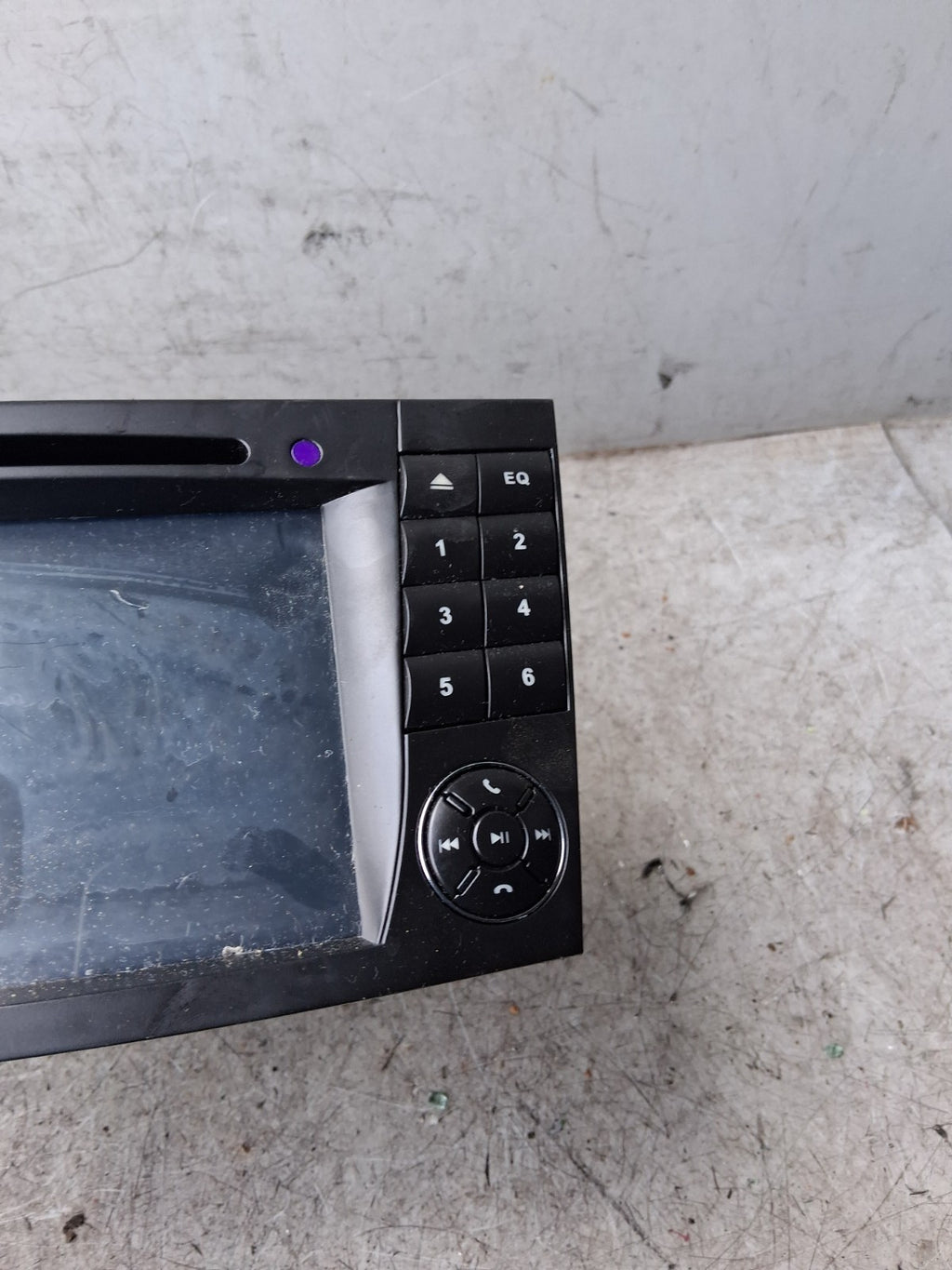 2003 MERCEDES E CLASS DASHBOARD DISPLAY SCREEN