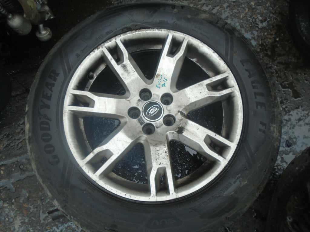 RANGE ROVER EVOUQUE 2016 MK1 18 INCH ALLOY WHEEL WITH TYRE 235/60R18
