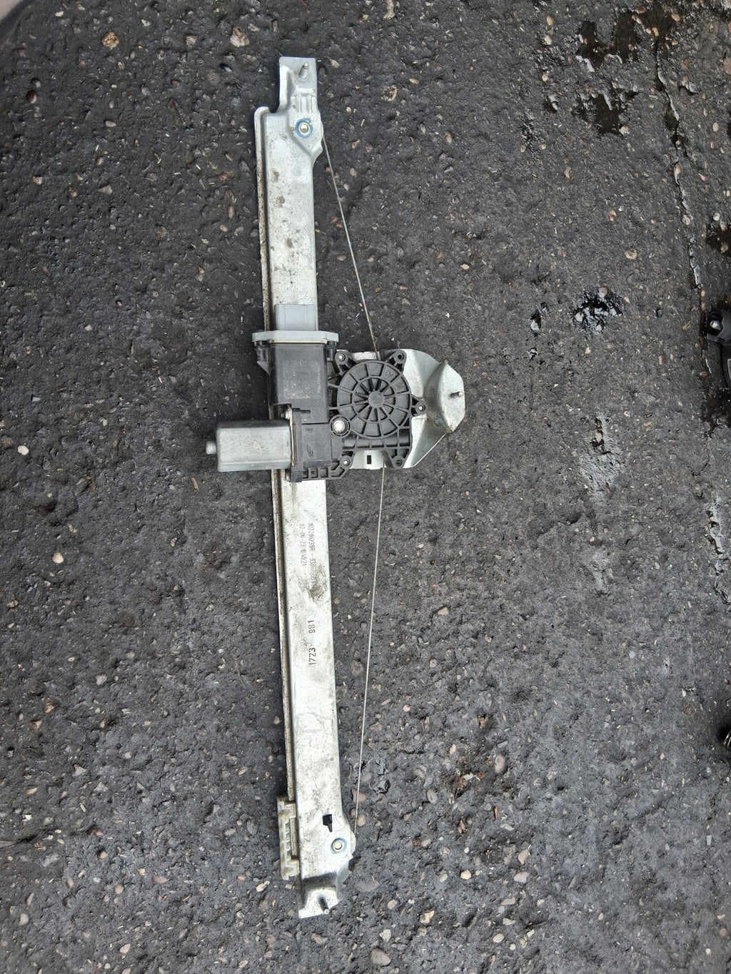 2023 RENAULT TRAFIC MK3 OSF DRIVER SIDE FRONT WINDOW MOTOR REGULATOR 807206238R