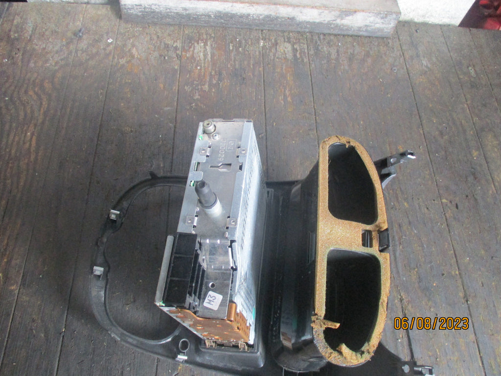 PEUGEOT 206 2002 STEREO RADIO PLAYER & AIR VENT 964514597700