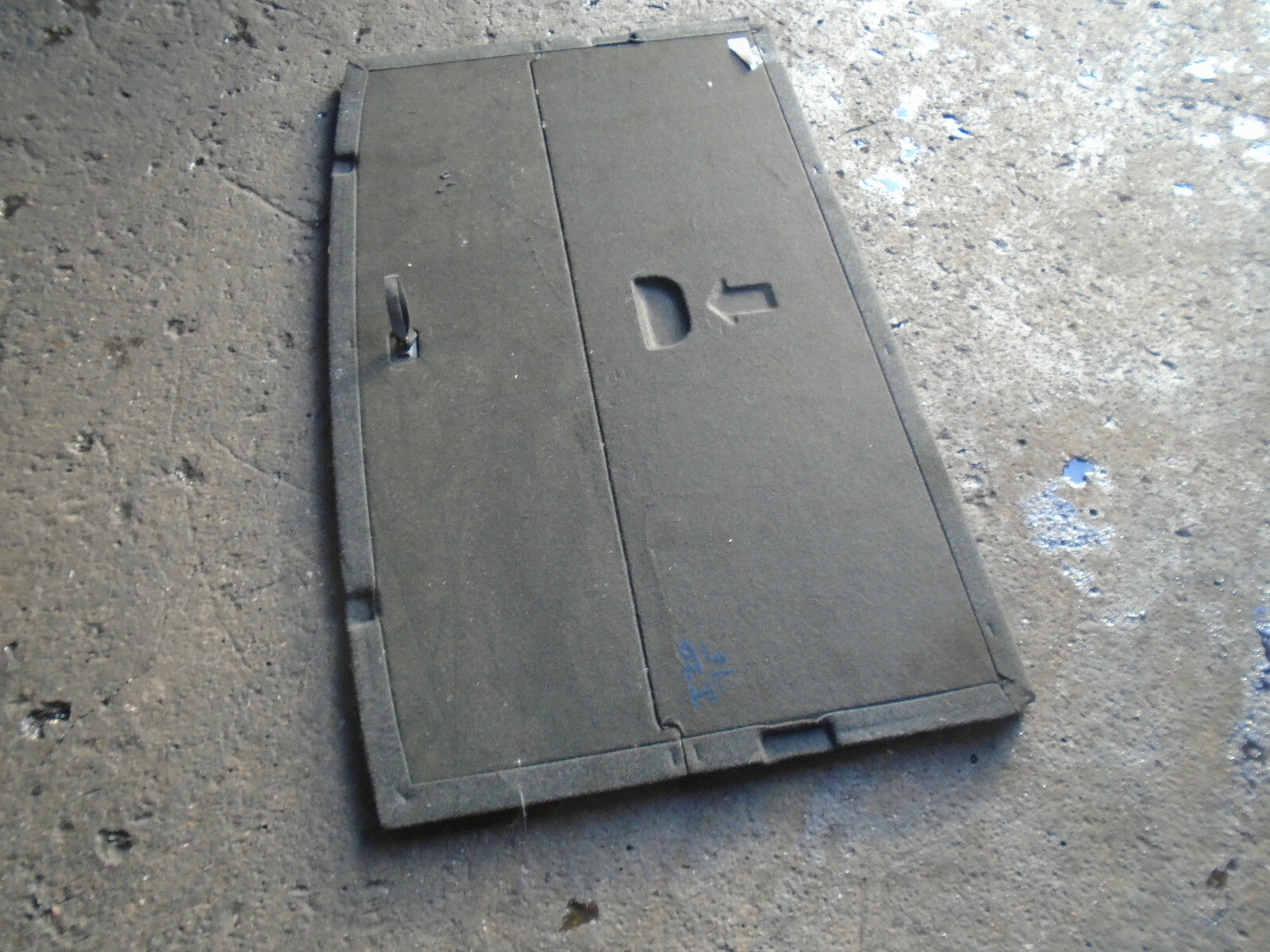HYUNDAI I20 2016 MK2 5 DOOR MIDDLE FLOOR LOWER BOOT CARPET