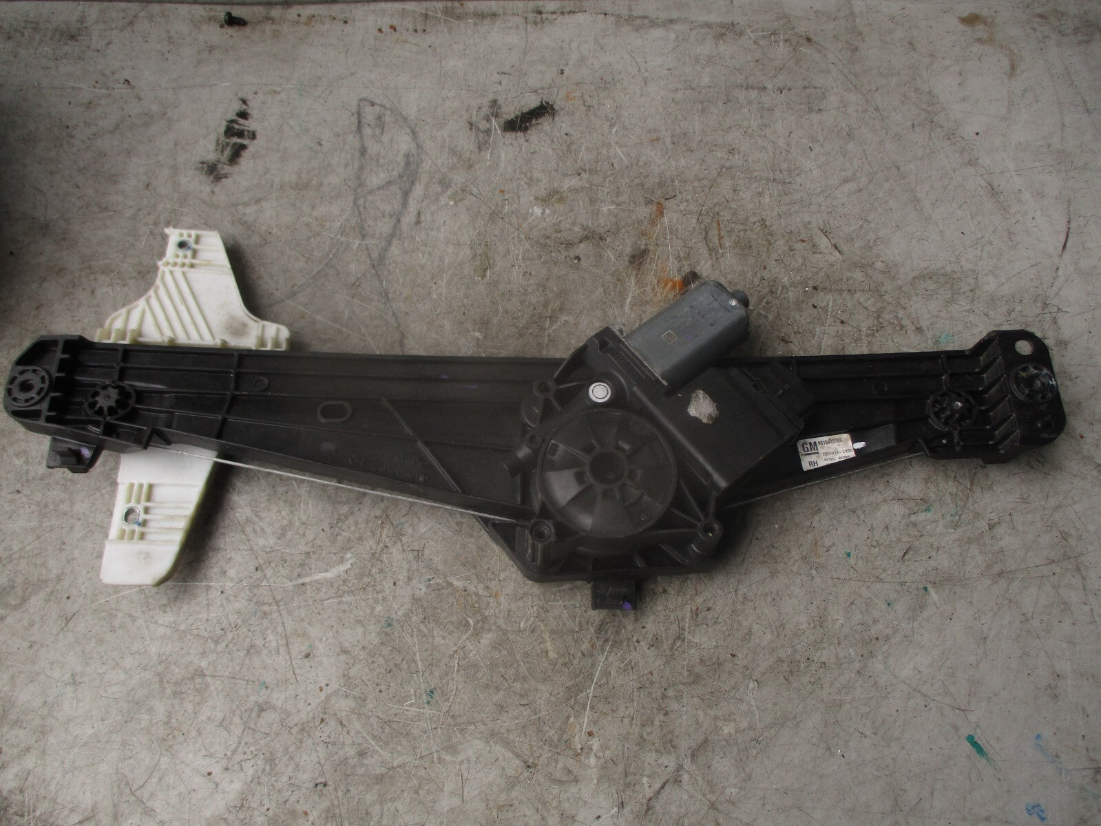 2018 VAUXHALL GRANDLAND X OS DRIVER SIDE REAR WINDOW MOTOR REGULATOR 9815404280