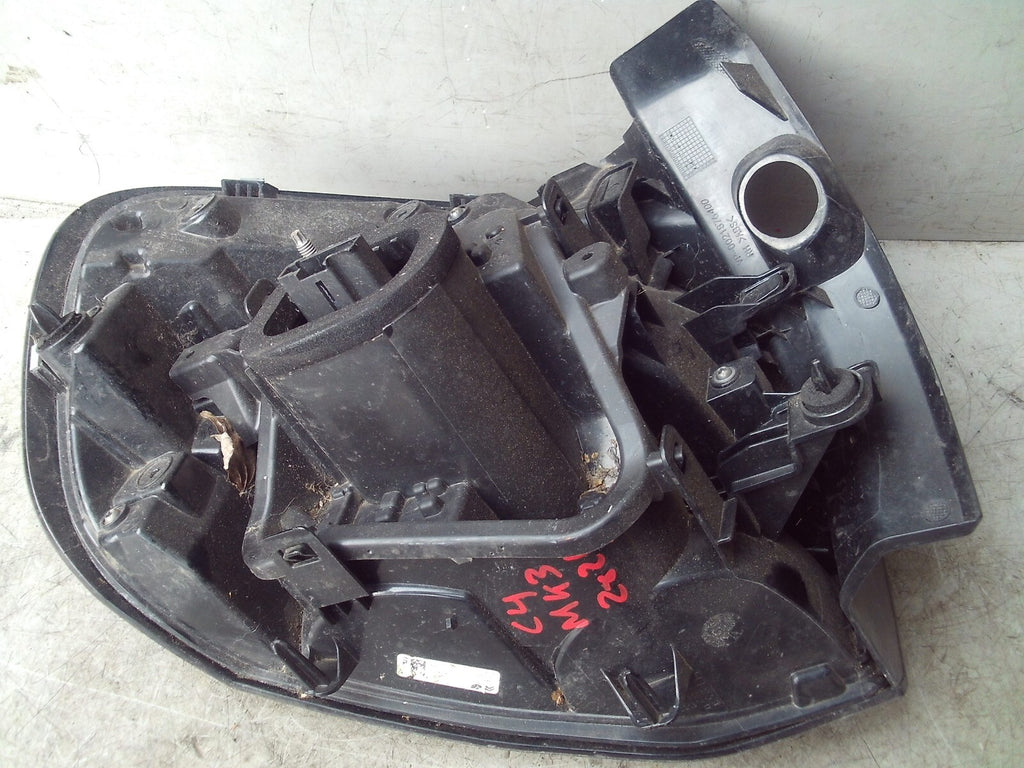 2021 CITROEN C4 MK3 OSR DRIVER SIDE REAR NEAR SIDE RIGHT TAIL LIGHT 9831100280