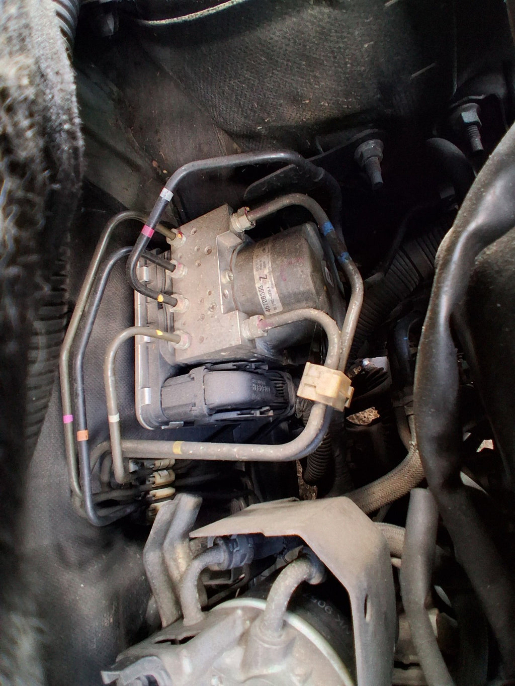 2018 MITSUBISHI OUTLANDER MK3 2.3 DIESEL ABS PUMP MODULATOR 4670B555