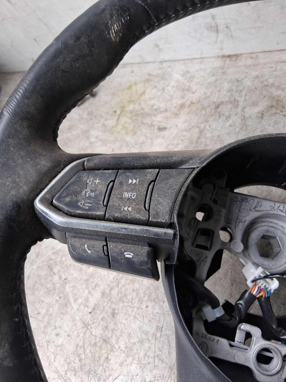 2019 MAZDA 6 MULTIFUNCTION LEATHER STEERING WHEEL CONTROLS