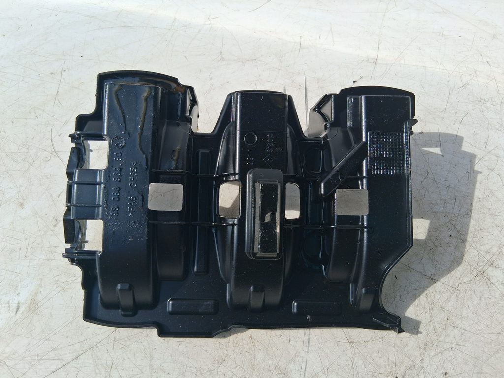 2021 PEUGEOT 208 1.2 PETROL OIL SUMP BAFFLE 9808686980