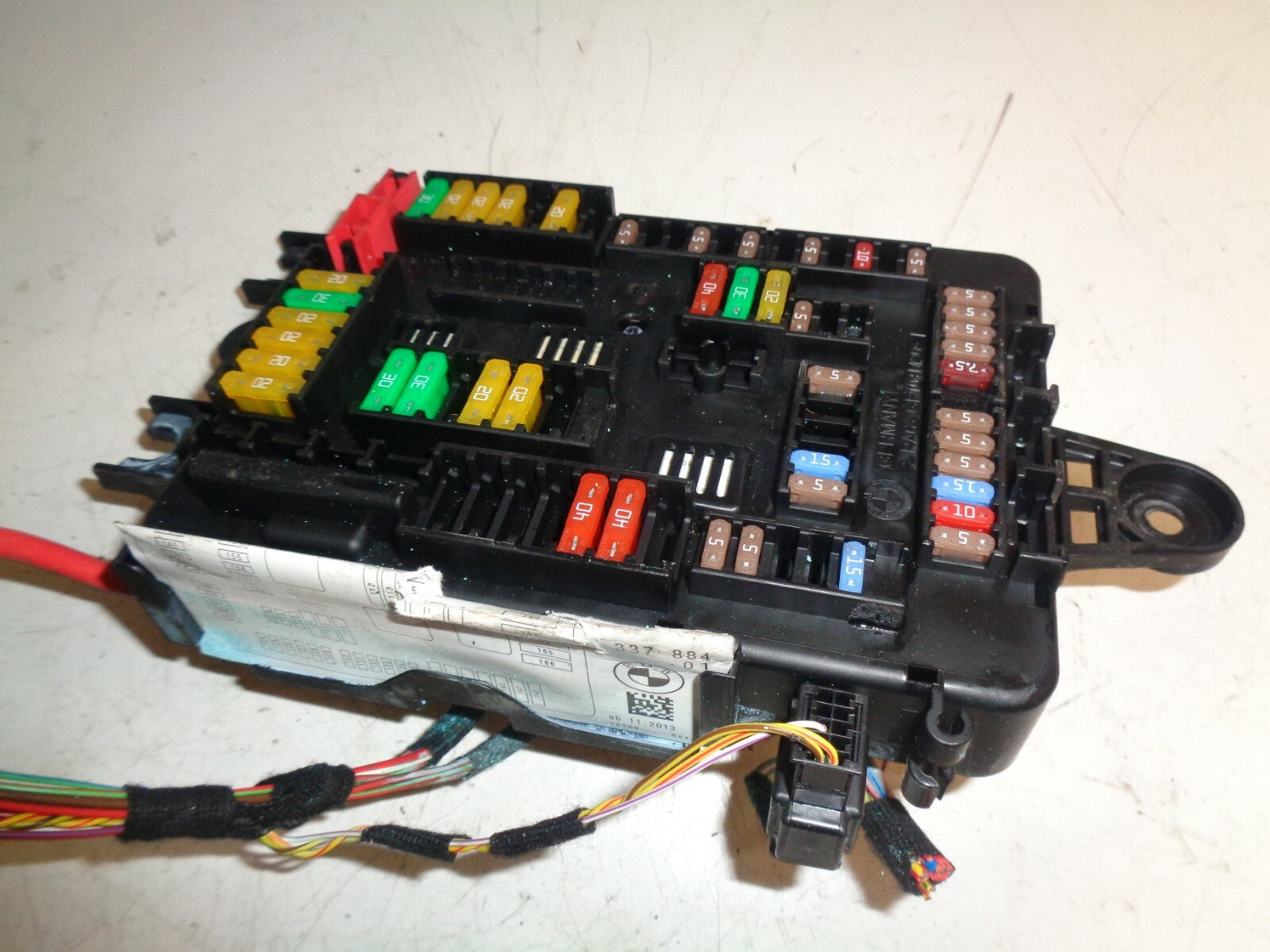 BMW 3 SERIES F30 2017 REAR FUSE BOX POWER DISTRIBUTION BOX  9337880