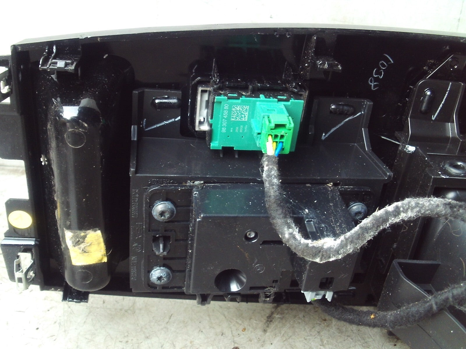 2021 CITROEN C4 MK3 CENTER CONSOLE WITH GEAR SELECTOR AUTOMATIC 118807A0