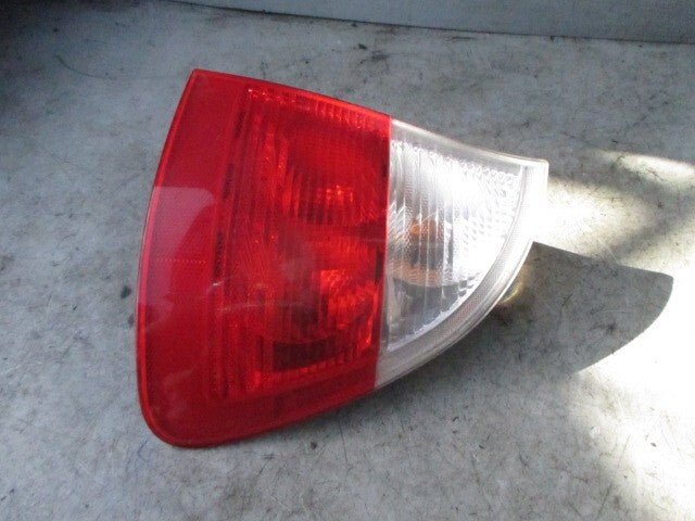 2002 BMW 3 SERIES OSR DRIVER SIDE REAR BRAKE TAIL LIGHT 28670204