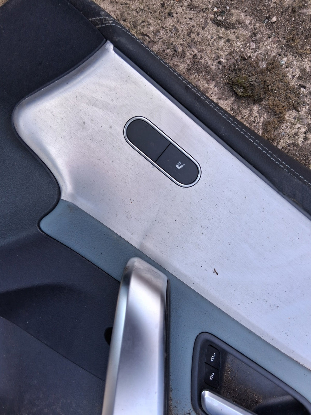2023 MERCEDES CLA C118 OSF DRIVER SIDE FRONT RIGHT DOOR CARD PANEL A1187209200