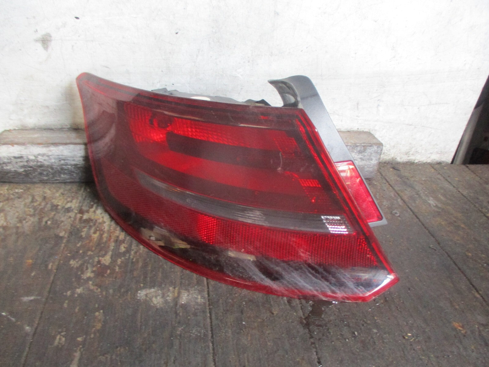 AUDI A3 8V 2013 NSR PASSENGER SIDE REAR TAIL LIGHT 8V4945095