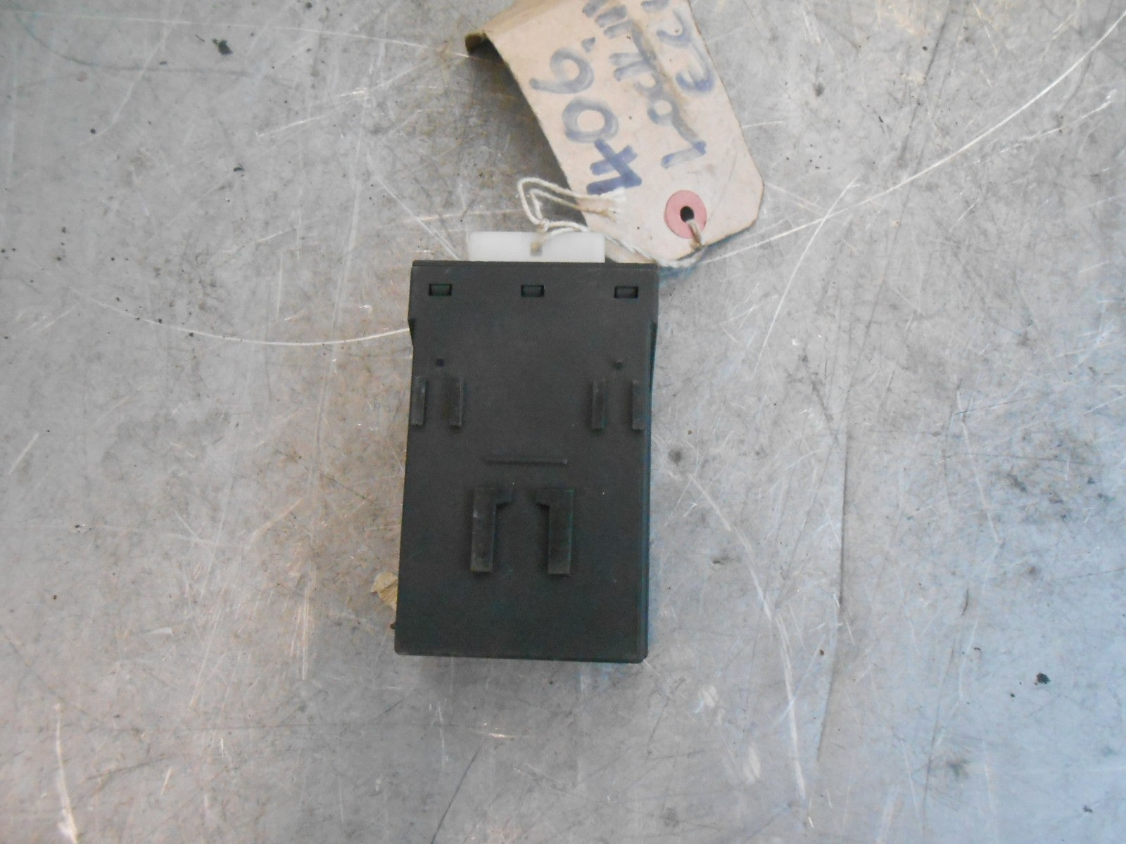 PEUGEOT 406 8C COUPE 2002 CENTRAL LOCKING MODULE ECU UNIT 9630668977