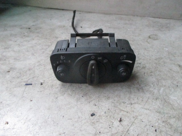 2008 FORD MONDEO OSF DRIVERS SIDE HEADLIGHT CONTROL SWITCH