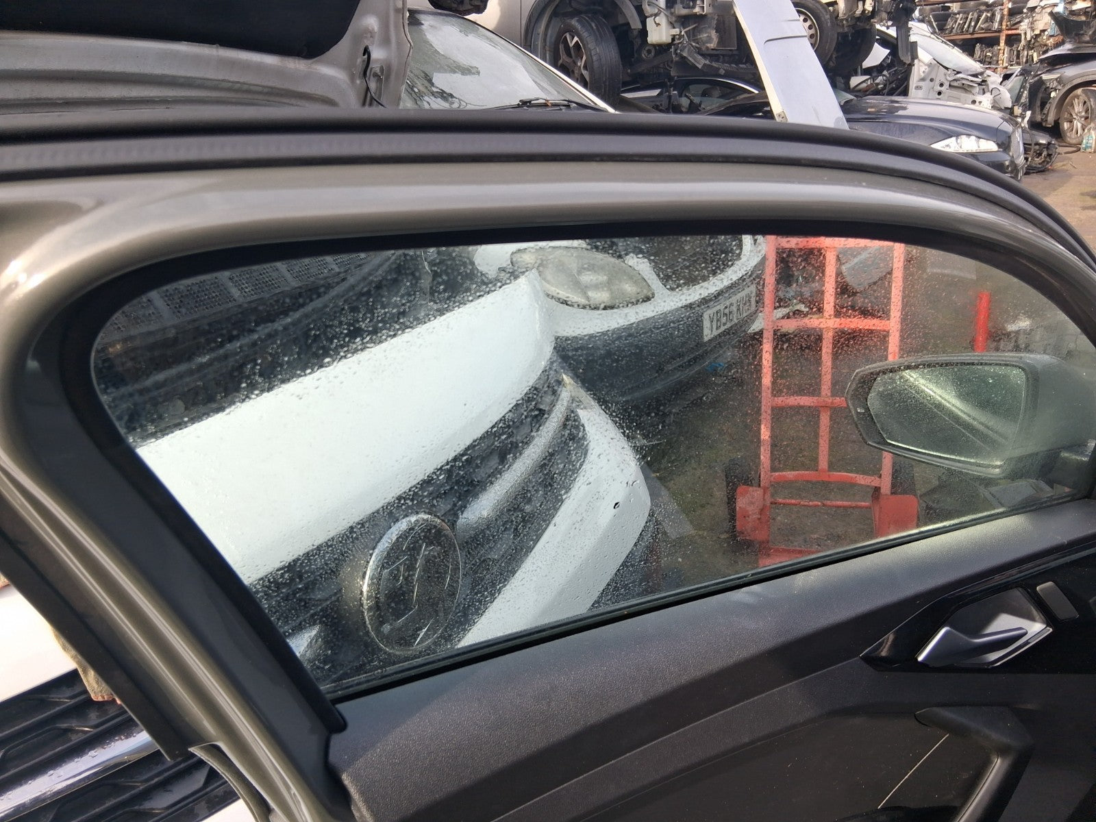 2024 AUDI A1 S LINE MK2 GB NSF PASSENGER SIDE FRONT LEFT WINDOW GLASS