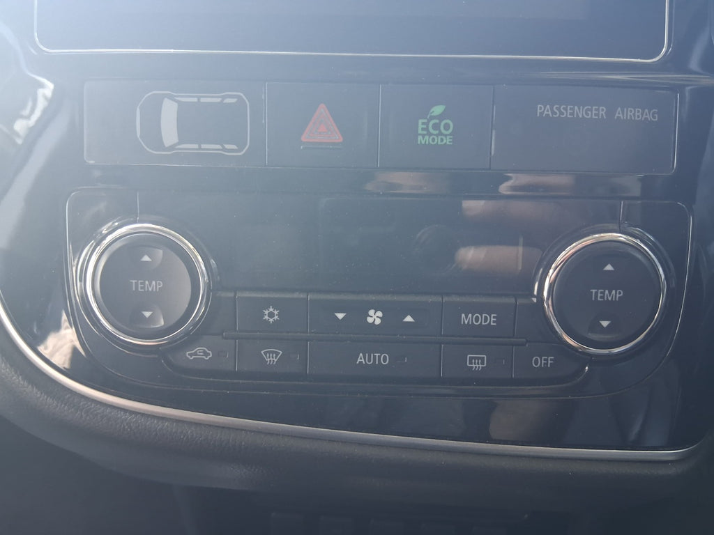 2018 MITSUBISHI OUTLANDER MK3 HEATER AC CLIMATE CONTROL SWITCH PANEL