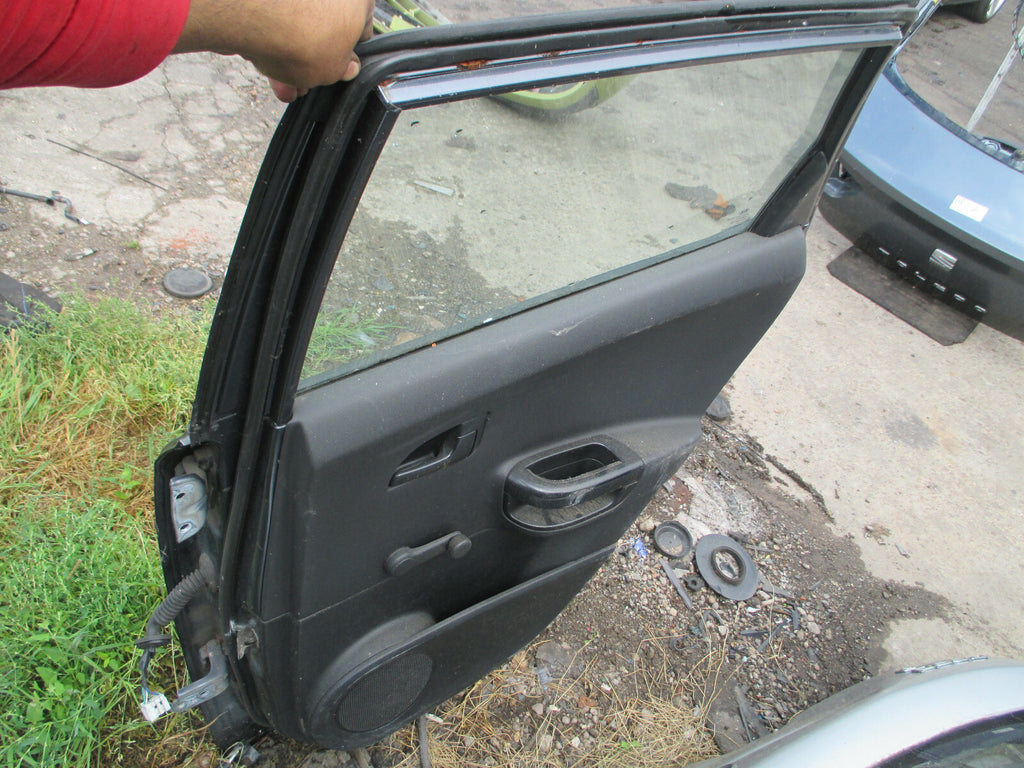 KIA CEED MK1 FACELIFT OSR DRIVER SIDE REAR COMPLETE DOOR GREY