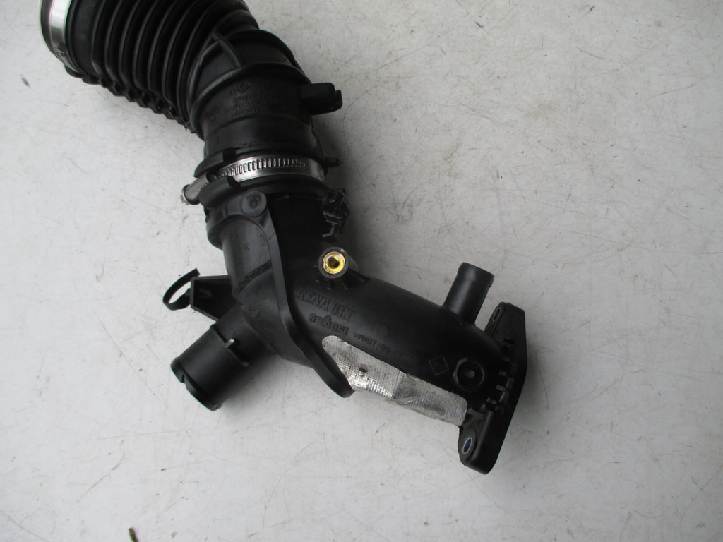 RENAULT CLIO MK4 2015 1.5 DIESEL EGR TURBO DUCT PLASTIC HOSE PIPE 165763328R