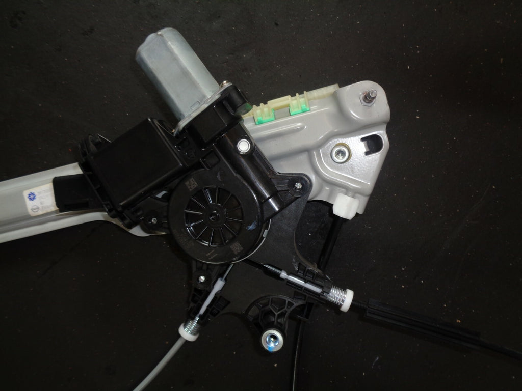 VAUXHALL INSIGNIA 2019 O/S/F DRIVER SIDE FRONT WINDOW MOTOR & REGULATOR 39176501