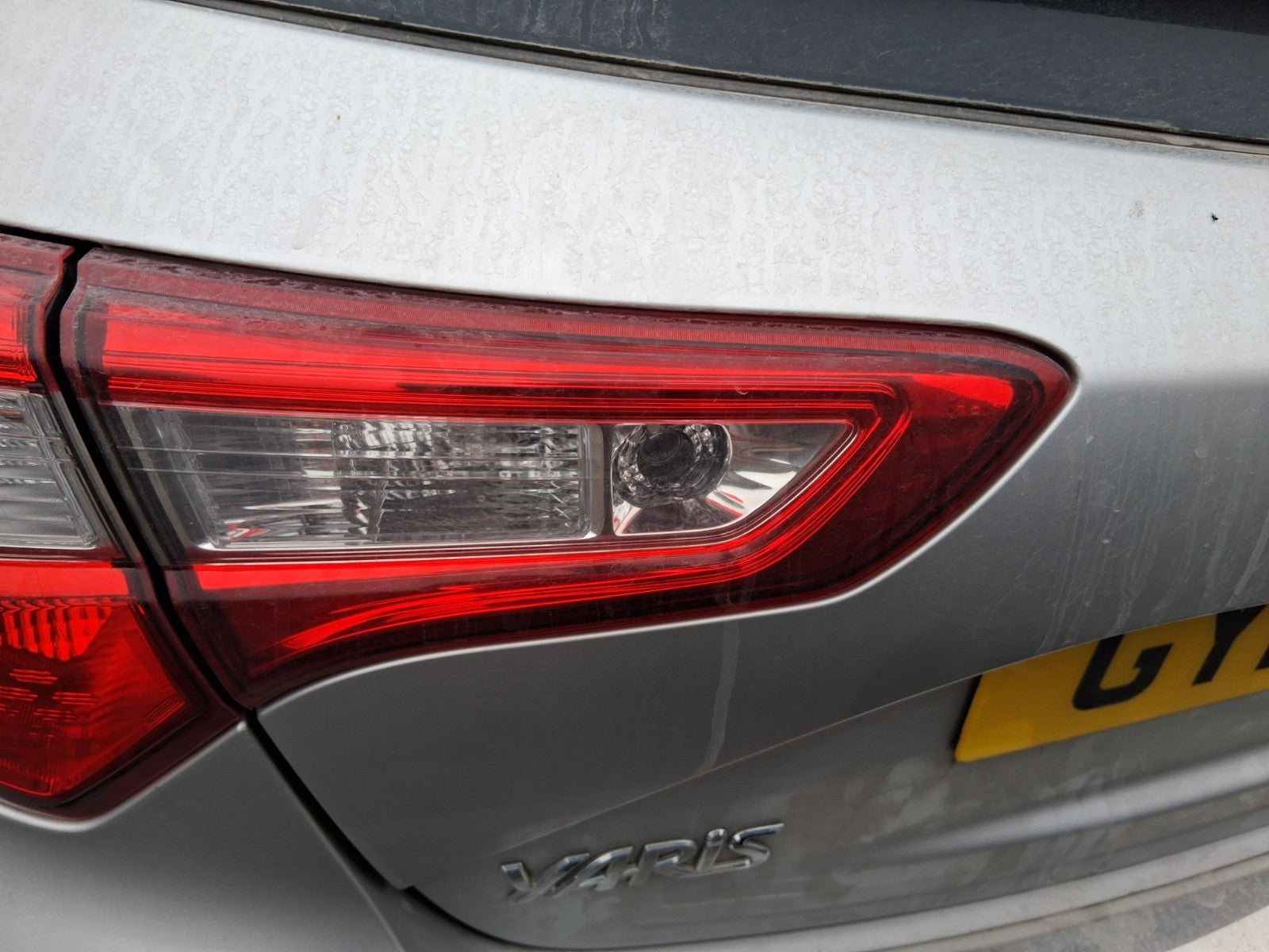 TOYOTA YARIS MK3 2019 FACELIFT NSR PASSENGER SIDE REAR INNER TAIL LIGHT LAMP