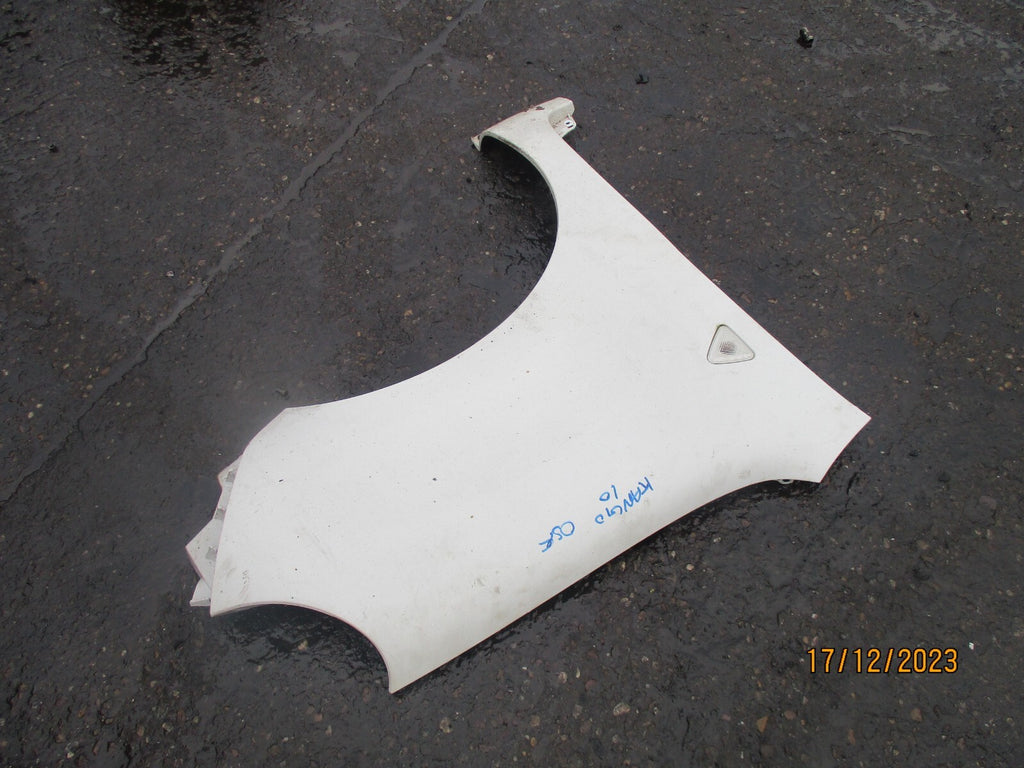 2010 RENAULT KANGOO MK2 OS DRIVER SIDE FRONT WING PANEL WHITE