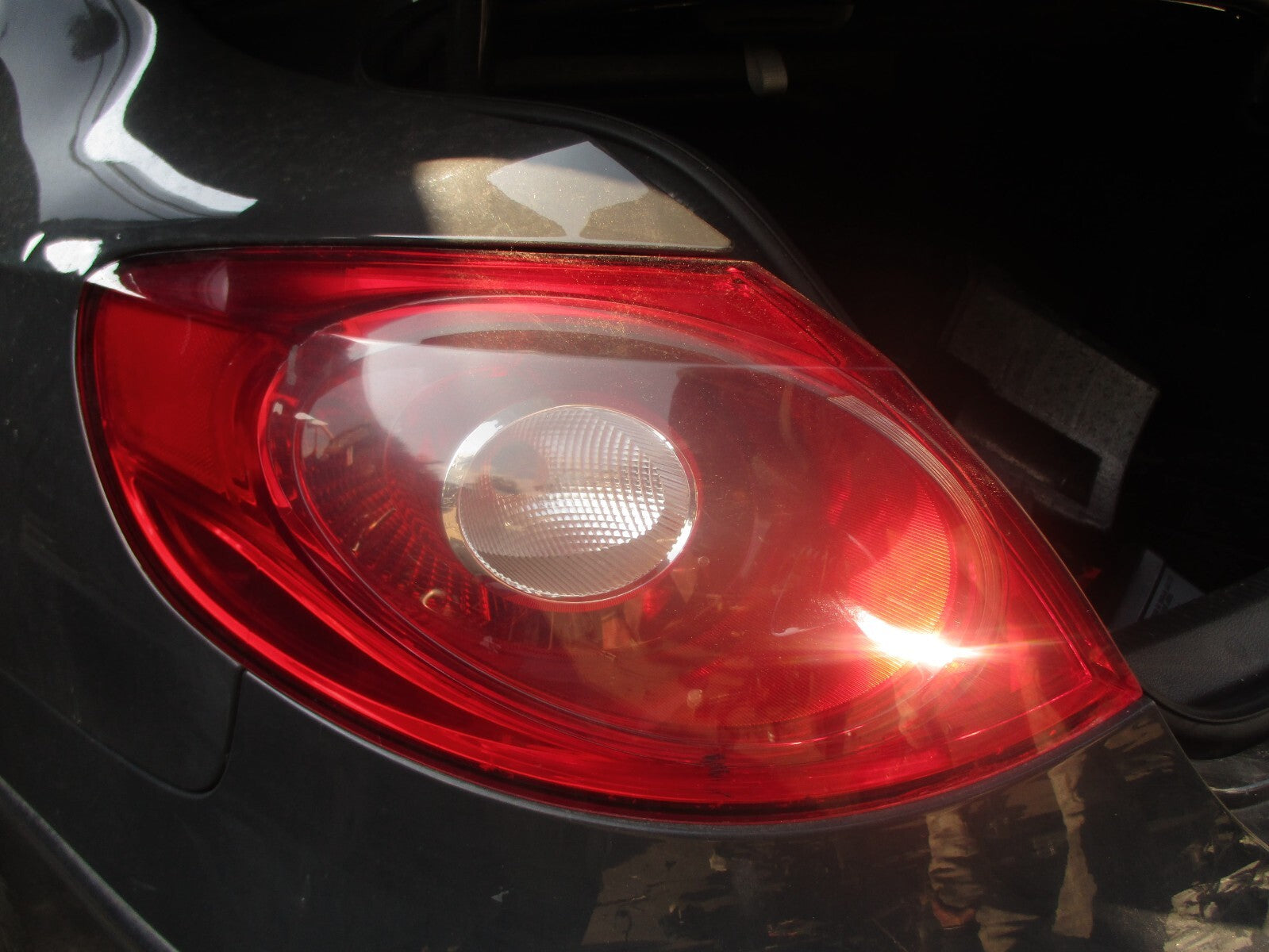 2012 VOLKSWAGEN PASSAT CC NSR PASSENGER SIDE REAR LEFT OUTER TAIL LIGHT LAMP