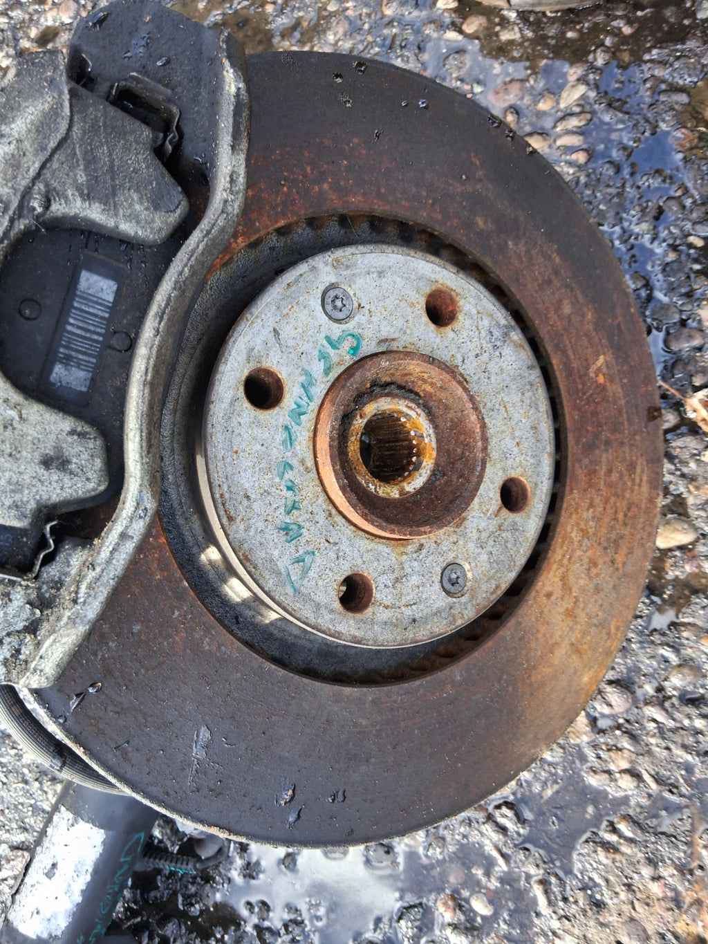 2024 VAUXHALL GRANDLAND X 1.2 PETROL OSF DRIVER SIDE FRONT RIGHT WHEEL HUB LEG