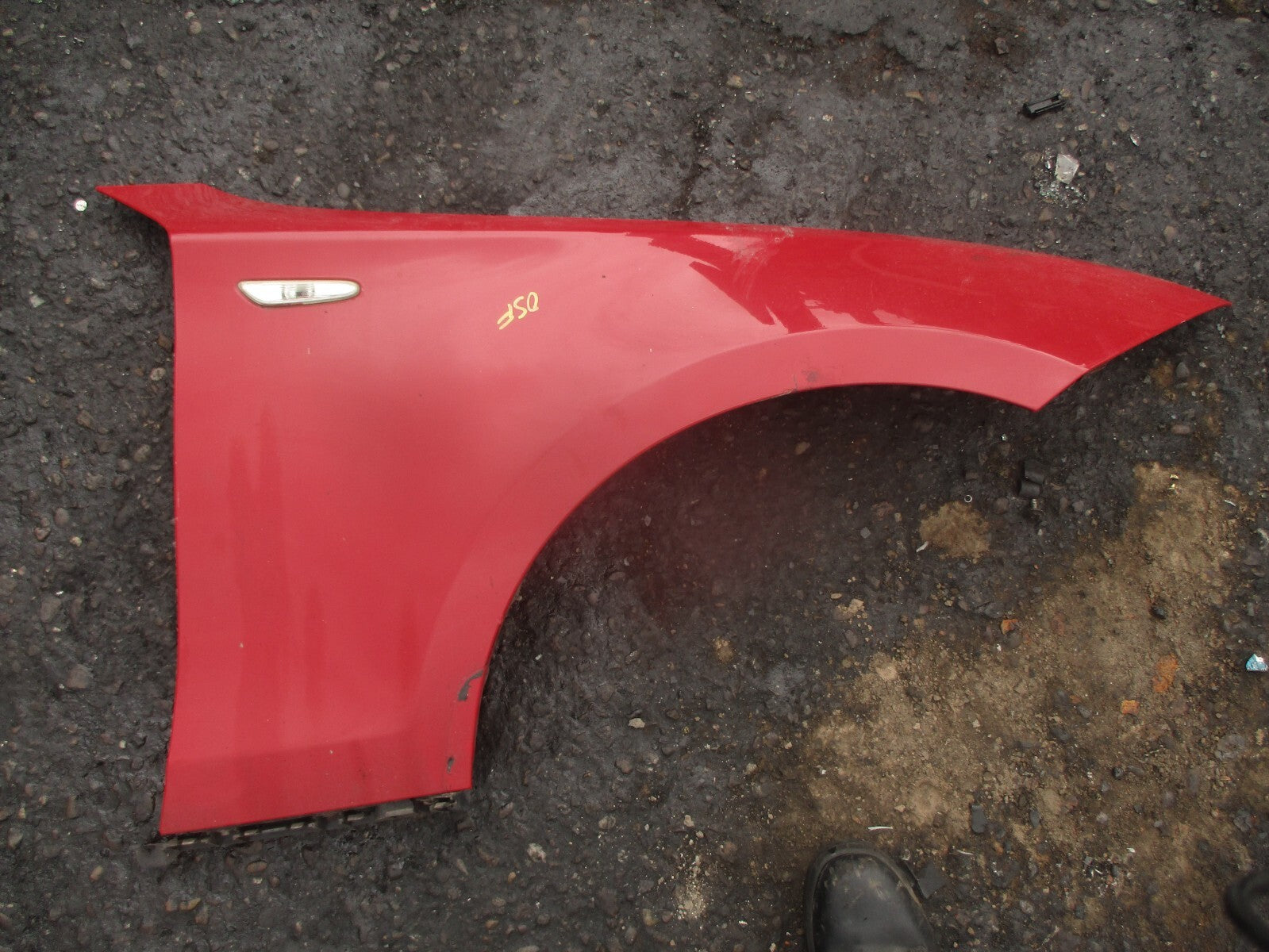 2009 BMW 1 SERIES E82 118D OSF DRIVER SIDE FRONT RIGHT WING PANEL RED A61
