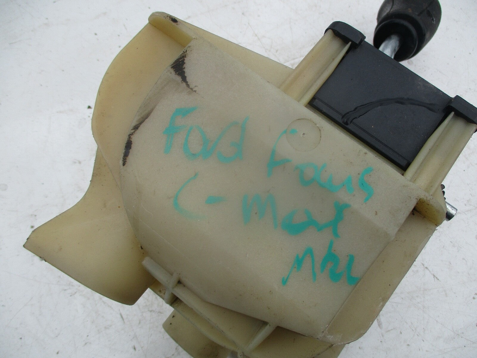 FORD FOCUS C-MAX MK2 GEARSTICK SHIFTER