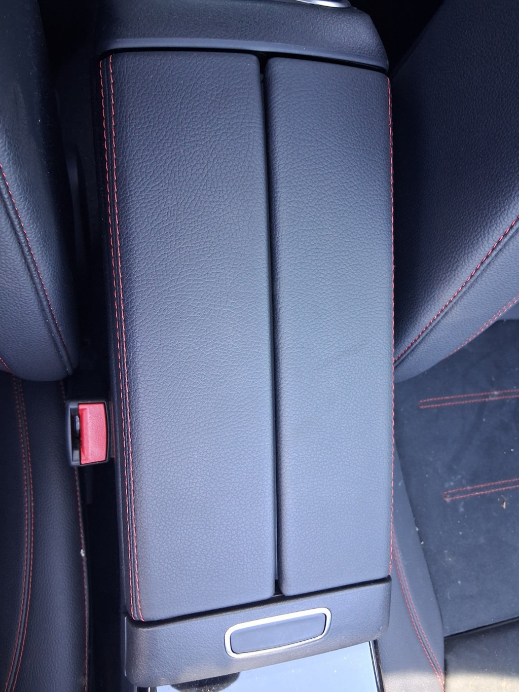2023 MERCEDES BENZ A CLASS W177 CENTRE CONSOLE LEATHER ARMREST RED STITCH