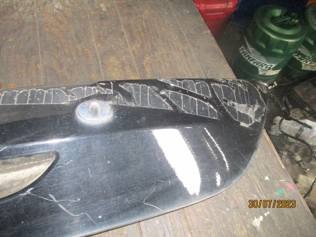 VOLVO V40 CROSS TAILGATE BACK RELEASE TRIM PANEL 01042057014/31301301
