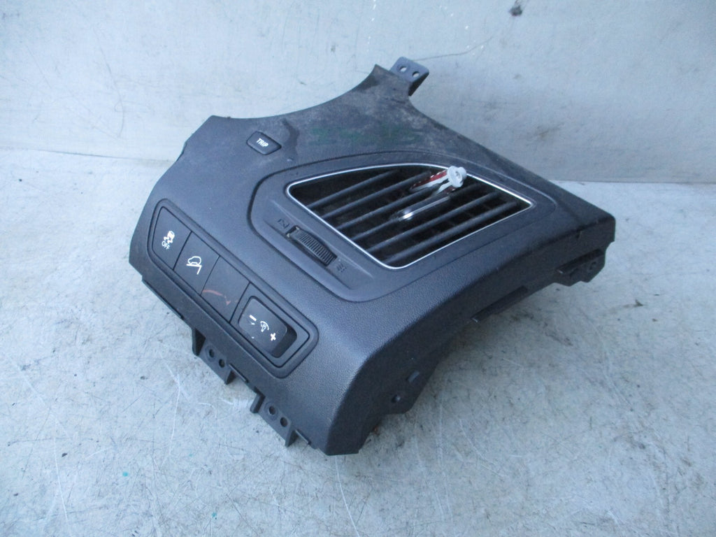 2015 HYUNDAI IX35 MK1 DASHBOARD OSF DRIVER SIDE FRONT AIR VENT