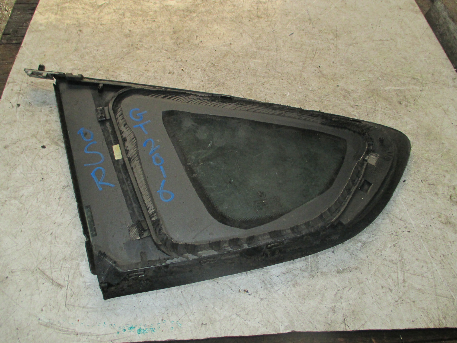 BMW 5 SERIES GT F07 2016 OSR DRIVER SIDE REAR QUARTER WINDOW GLASS