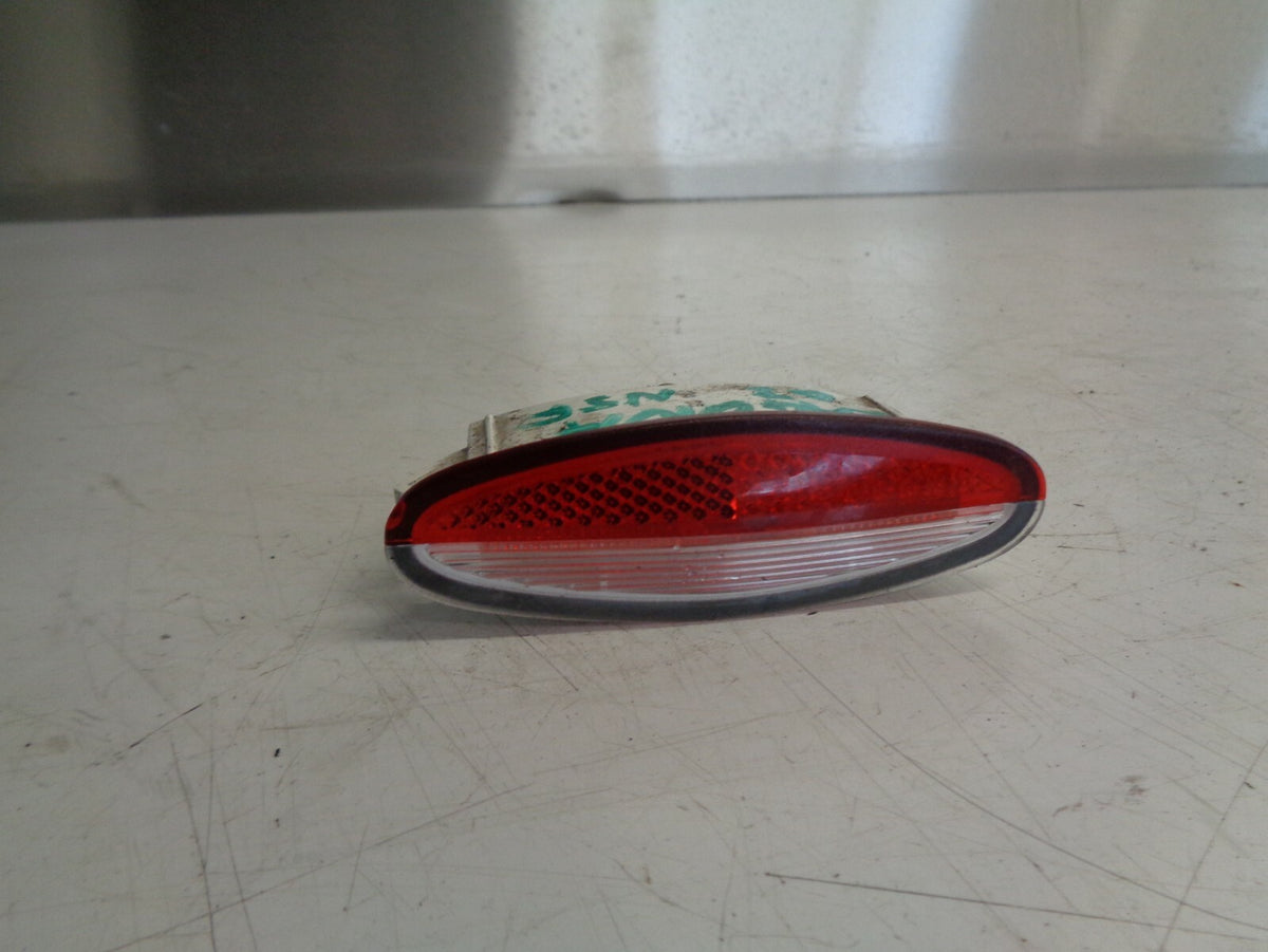 RENAULT LAGUNA MK2 2003 NSF PASSENGER FRONT DOOR CAR INTERIOR LIGHT 8200003263A