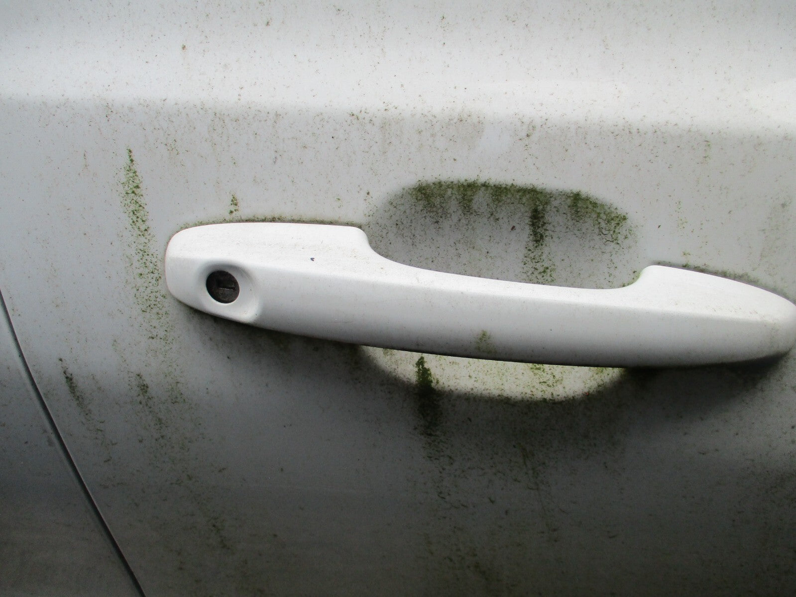 FORD FOCUS MK4 2021 OSF DRIVER SIDE FRONT EXTERIOR DOOR HANDLE FROZEN WHITE 5J