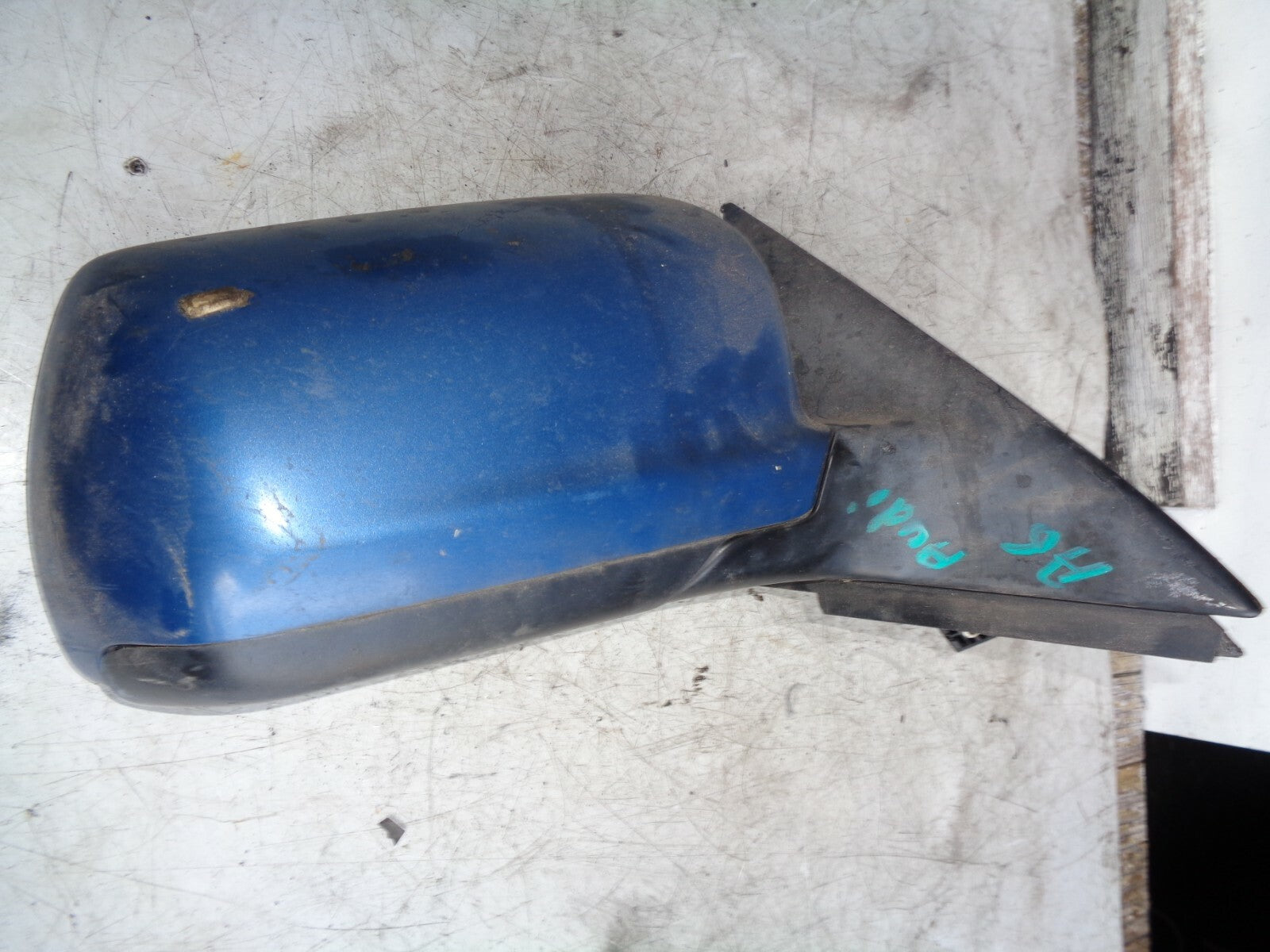 AUDI A6 C6 RIGHT DRIVER SIDE WING MIRROR DAMAGED E1 010629