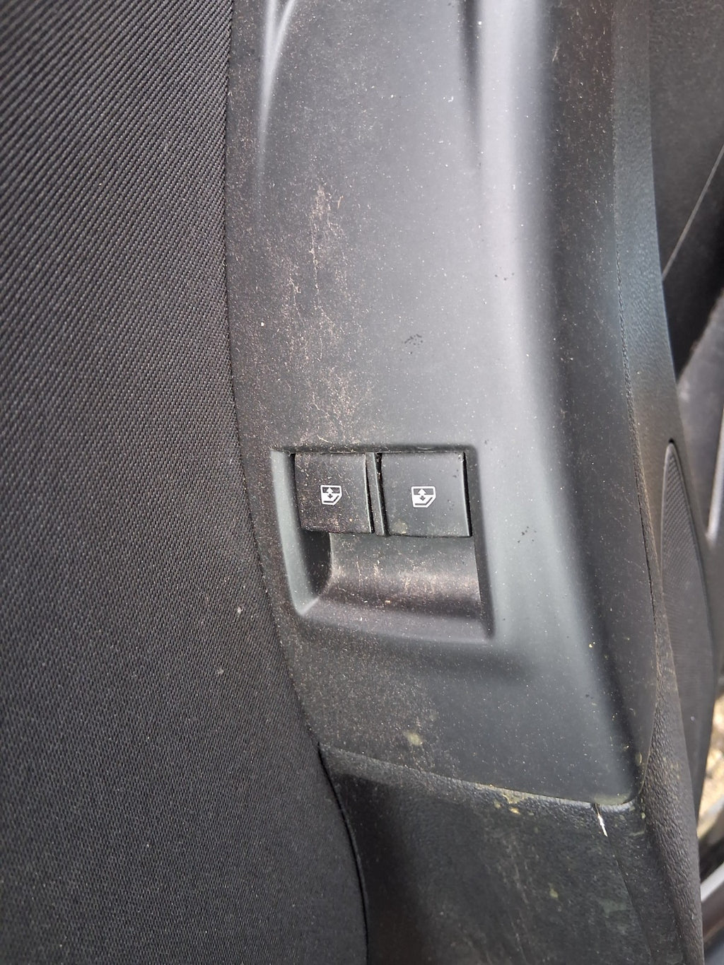 2017 VAUXHALL MERIVA B MK2 OSF DRIVER SIDE FRONT RIGHT WINDOW CONTROL SWITCH