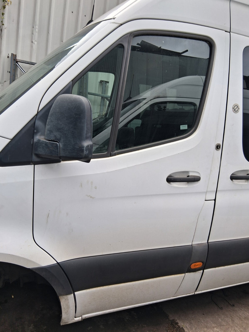 2018 MERCEDES BENZ SPRINTER W907 NSF PASSENGER SIDE FRONT LEFT BARE DOOR WHITE