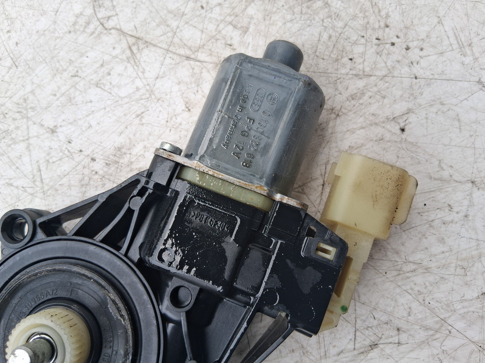 2014 FORD FIESTA MK7 NSF PASSENGER SIDE FRONT LEFT WINDOW MOTOR 0130822618