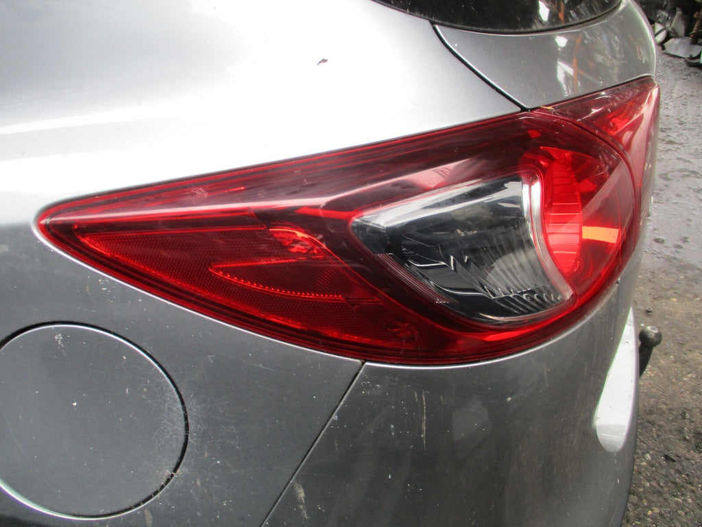 2013 MAZDA CX 5 MK1 NSR PASSENGER SIDE REAR OUTER TAIL LIGHT LAMP