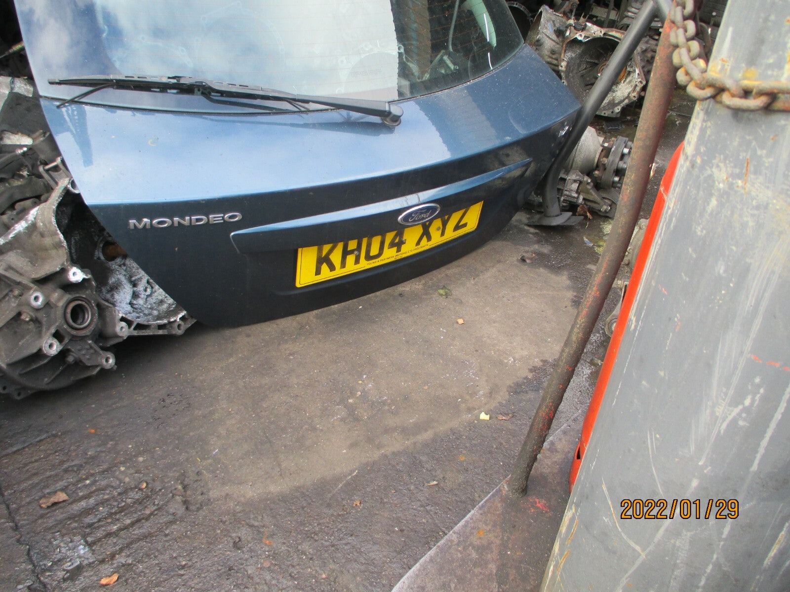 FORD MONDEO MK3 2004 REAR COMPLETE TAILGATE BOOTLID