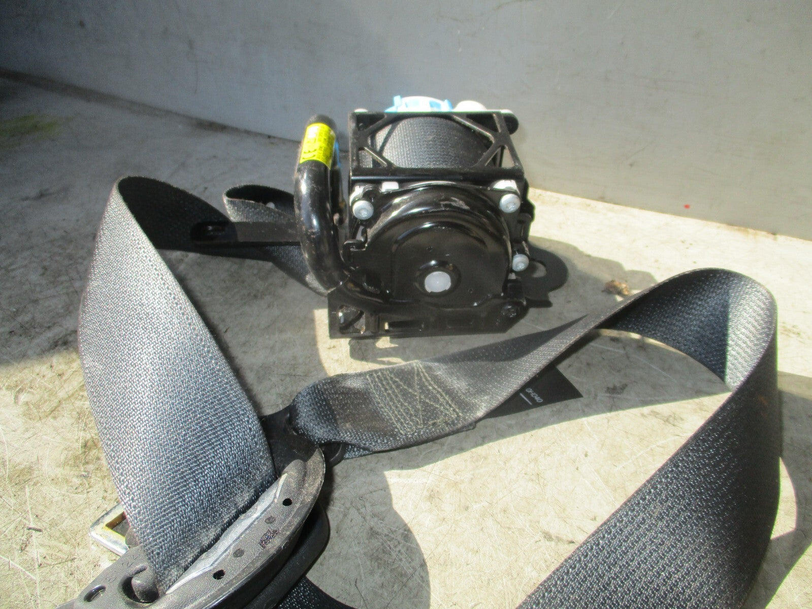2019 PEUGEOT 108 OS DRIVER SIDE RIGHT SEAT BEALT 308043599JN7AR