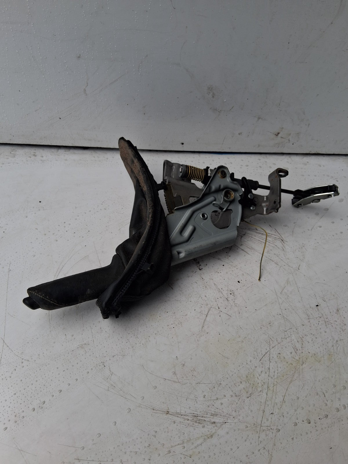 2017 BMW 3 SERIES F30 MANUAL HANDBREAK LEVER 687677501RL