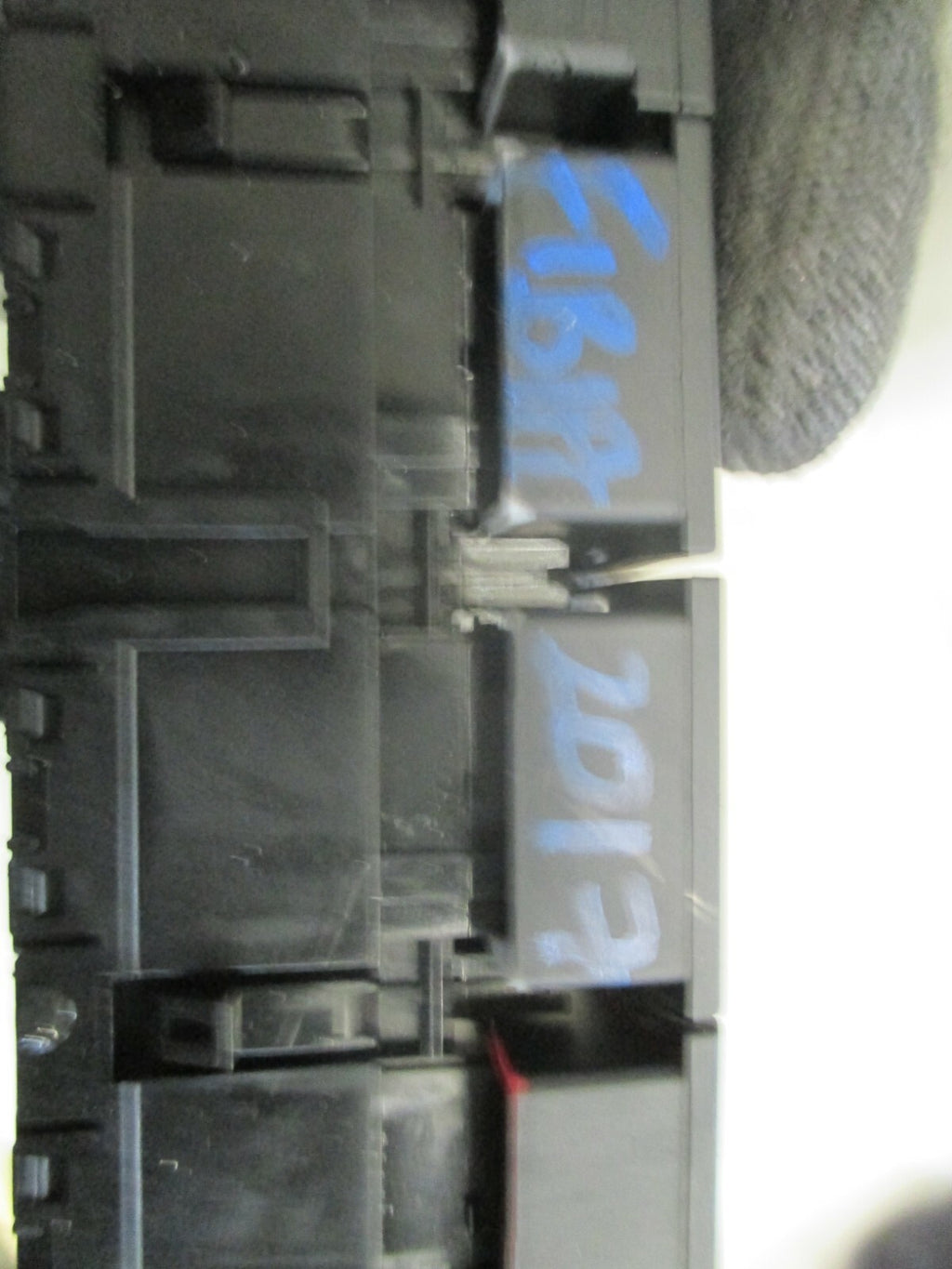 SKODA FABIA MK3 2017 CENTRE CONSOLE TRIM SWITCHES 6V0927132A