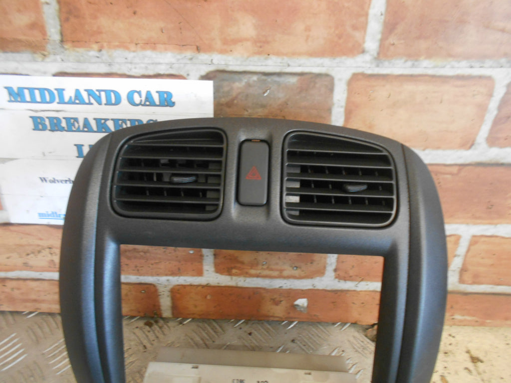 MAZDA 323 2003 A/C AIR CON HEATER CONTROL UNIT PANEL TRIM SURROUND BLACK
