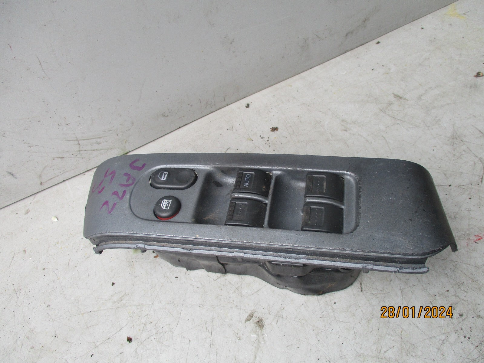 HONDA JAZZ MK1 2003 OSF DRIVER SIDE FRONT WINDOW SWITCH 35755SAA306M1