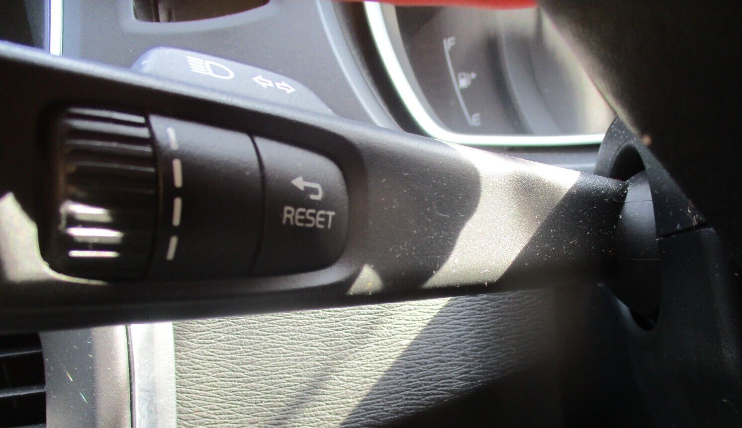 VOLVO V40 R DESIGN 2016 WIPER INDICATOR STALK SWITCH SQUIB